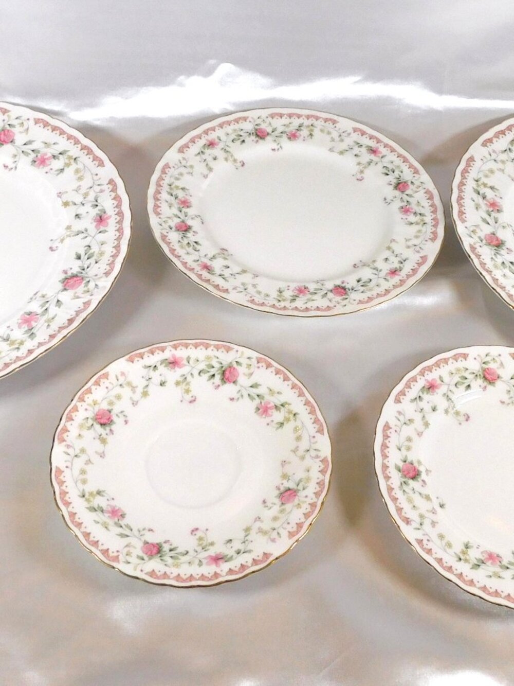 Mikasa Radford Five Plate Set # 24584